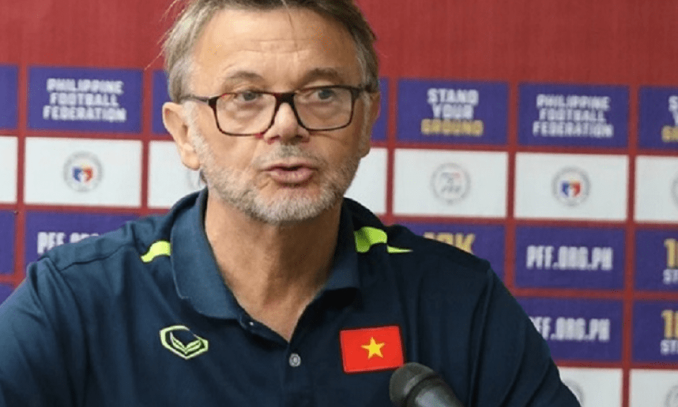 HLV Philippe Troussier: Tuyển Việt Nam có chiến thắng không dễ dàng